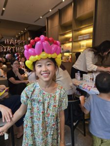 balloon sculpting party services