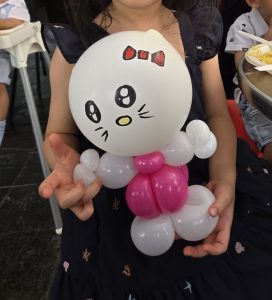 balloon sculpting birthday party