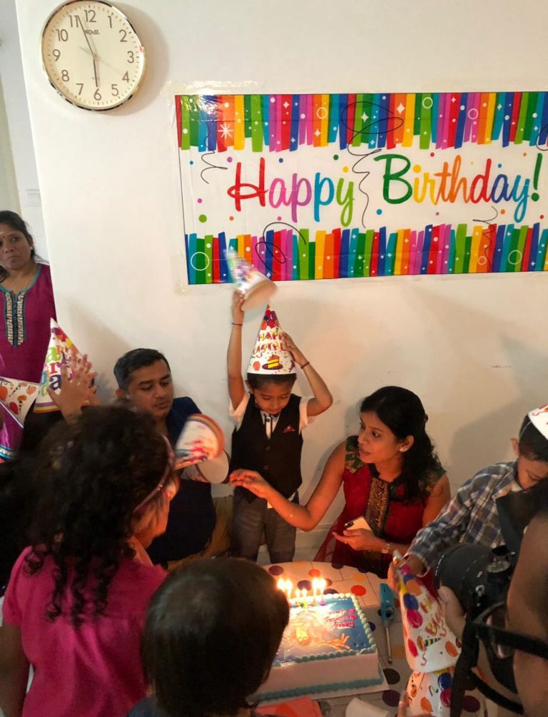 cake cutting moment for kids party
